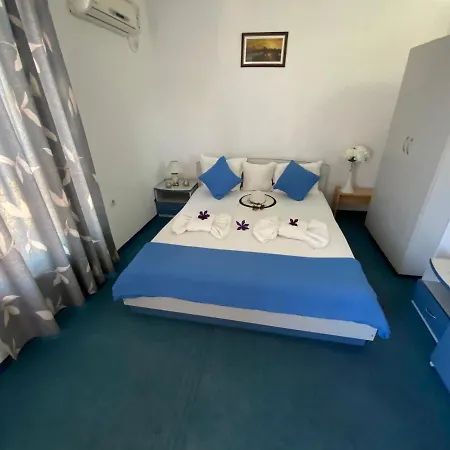 Briz Guest house *