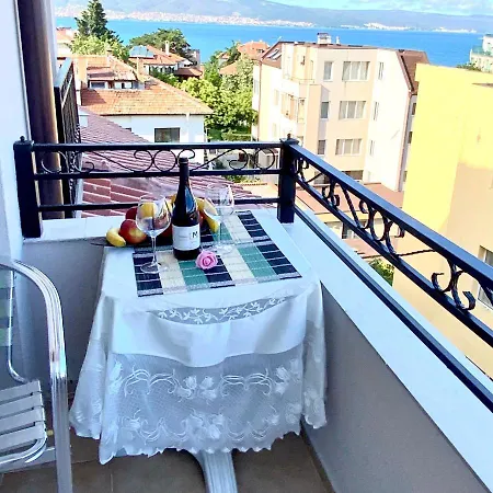 Briz Гостевой дом 4*